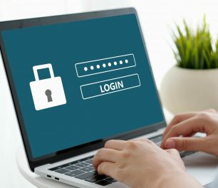 login-laptop-hands
